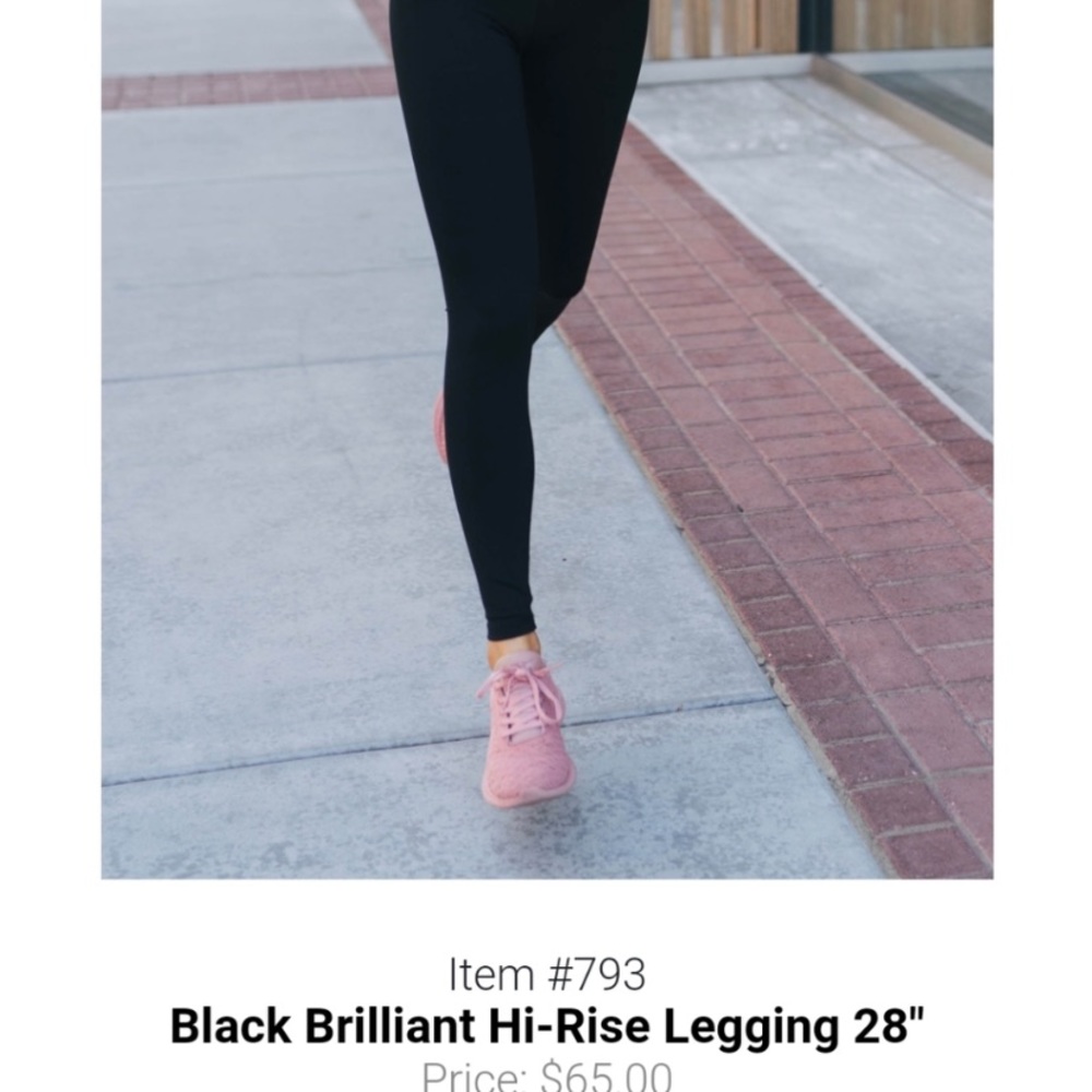 *NWT* Zyia Active Black Brilliant Hi-Rise 7/8 Leggings